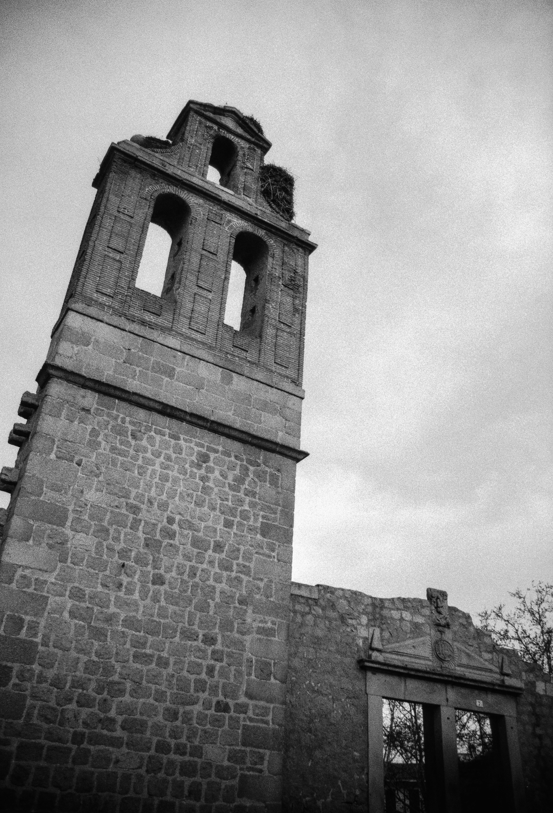  Bell gable and doorway of the Convent of Saint Jerome (nowadays in ruins) (c) pmartinasi