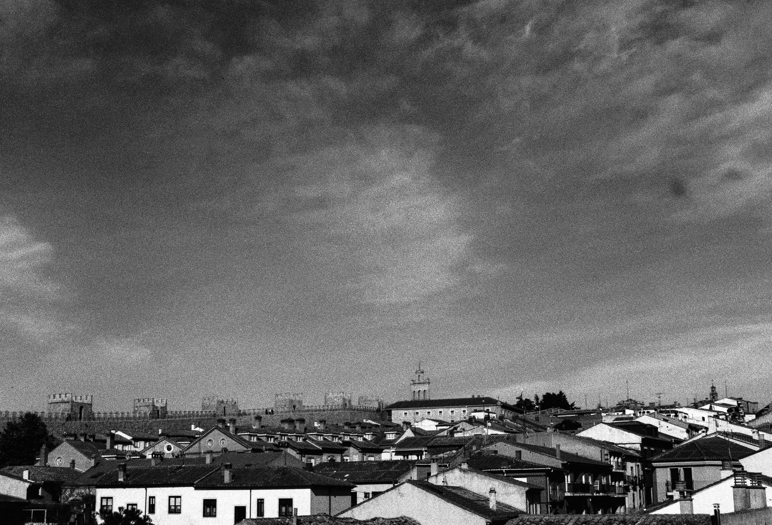  Views of Avila, from the top of  the rampart wall. (c) pmartinasi