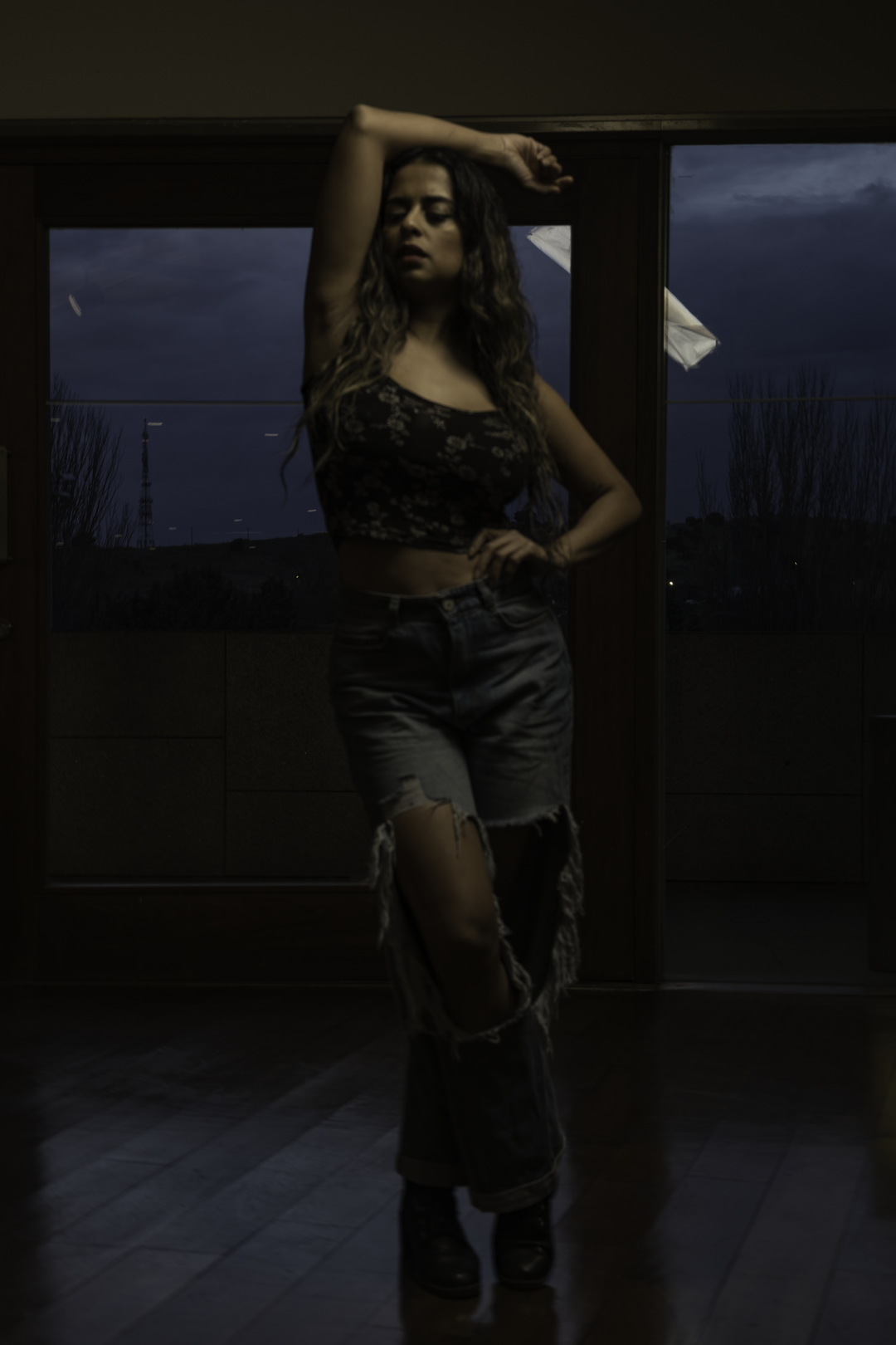 Mastering Light in Portraits: Photography Workshop with Julián Villar. Lienzo Norte, Avila. December 2024. Model: Darling [IG: darling.ospina2 ] (c) pmartinasi