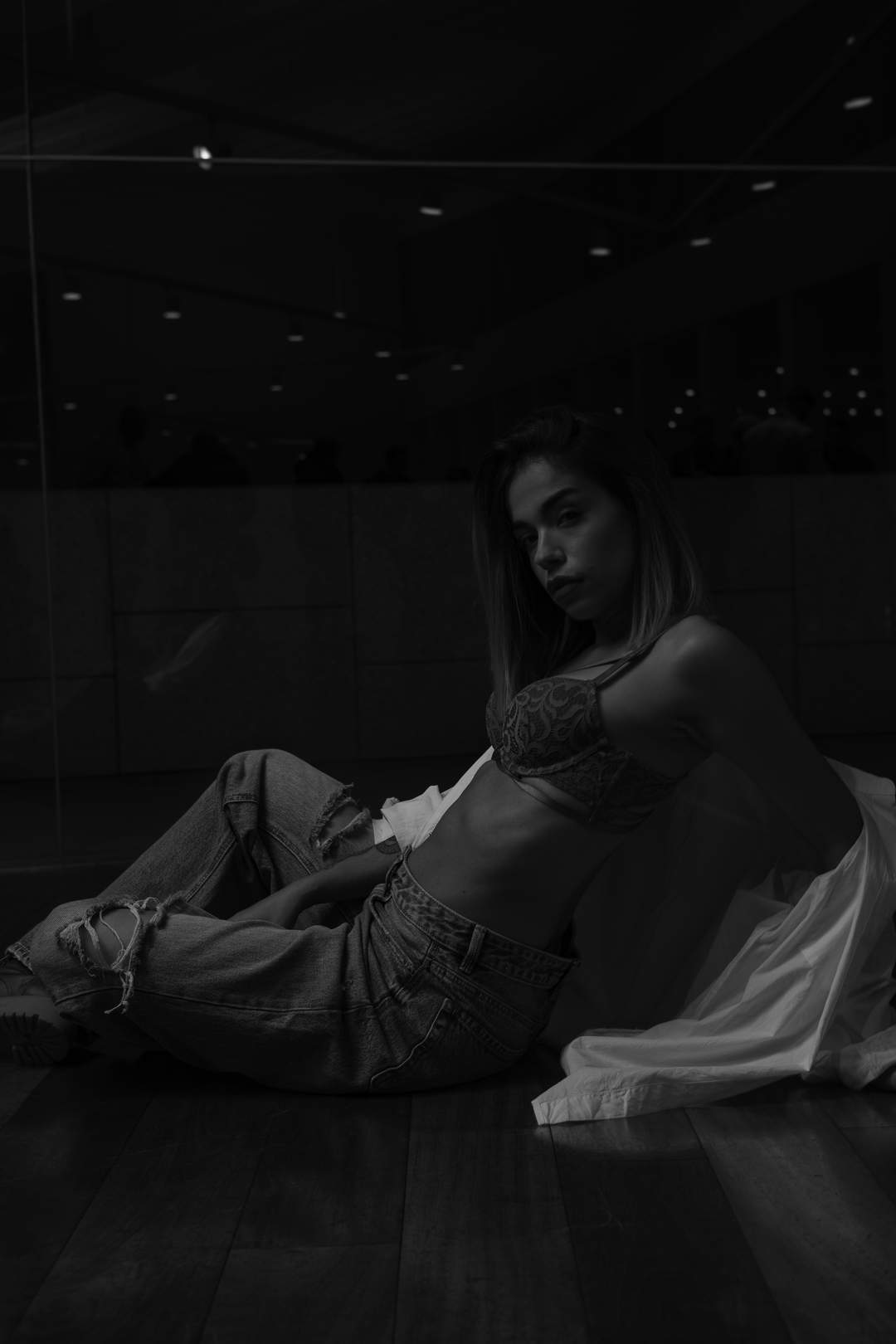 Mastering Light in Portraits: Photography Workshop with Julián Villar. Lienzo Norte, Avila. December 2024. Model: Laura JV [IG: laurrx_vq ] (c) pmartinasi