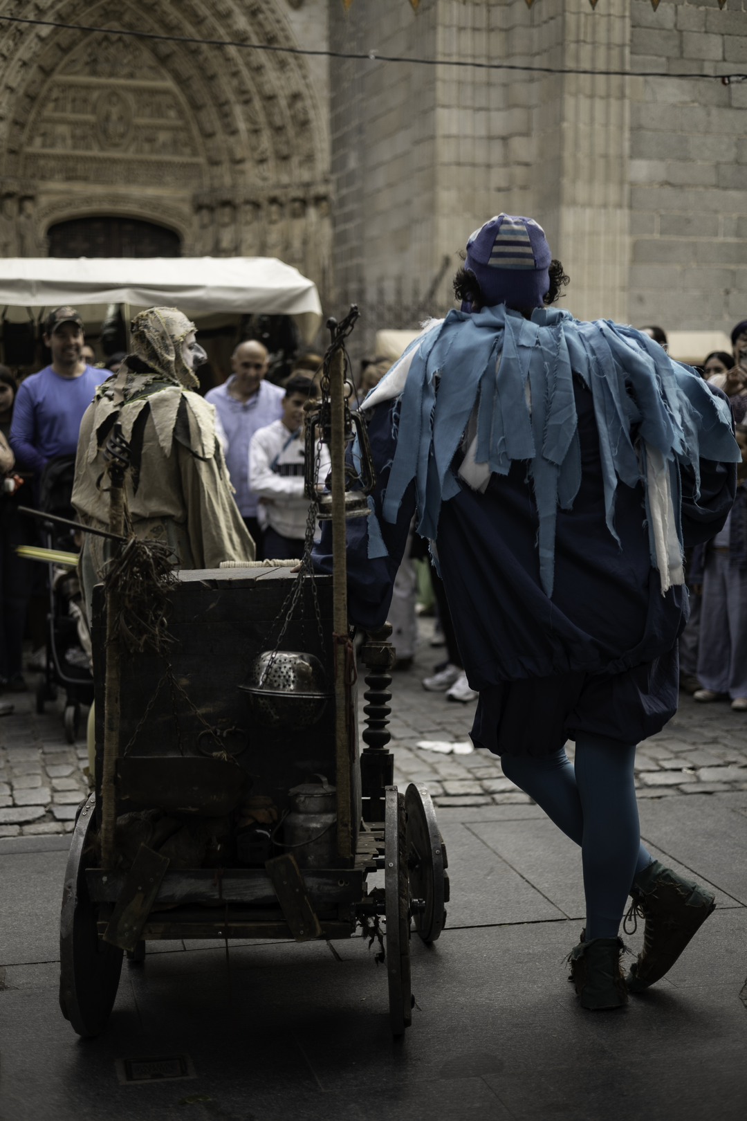  Minstrels and parades at the Medieval Market and Fair in Avila, Spain. September 2025. (c) pmartinasi