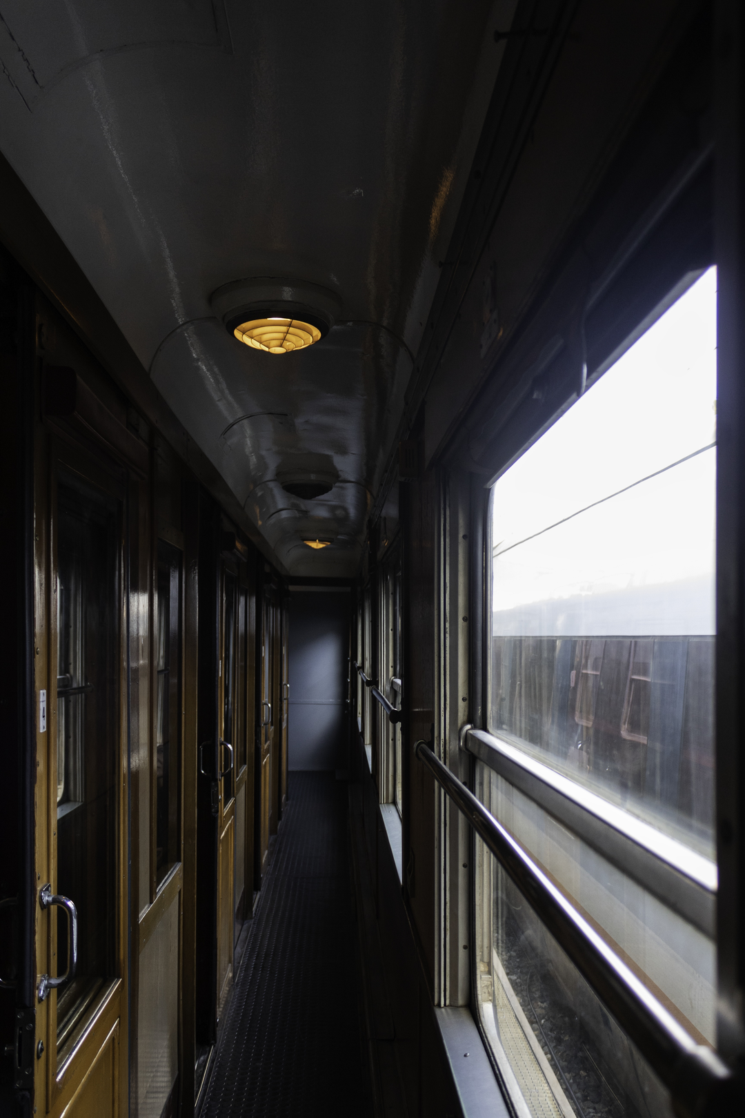  Narrow Corridor of King Felipe II's Historic Train From Madrid Príncipe Pío to El Escorial. (c) pmartinasi
