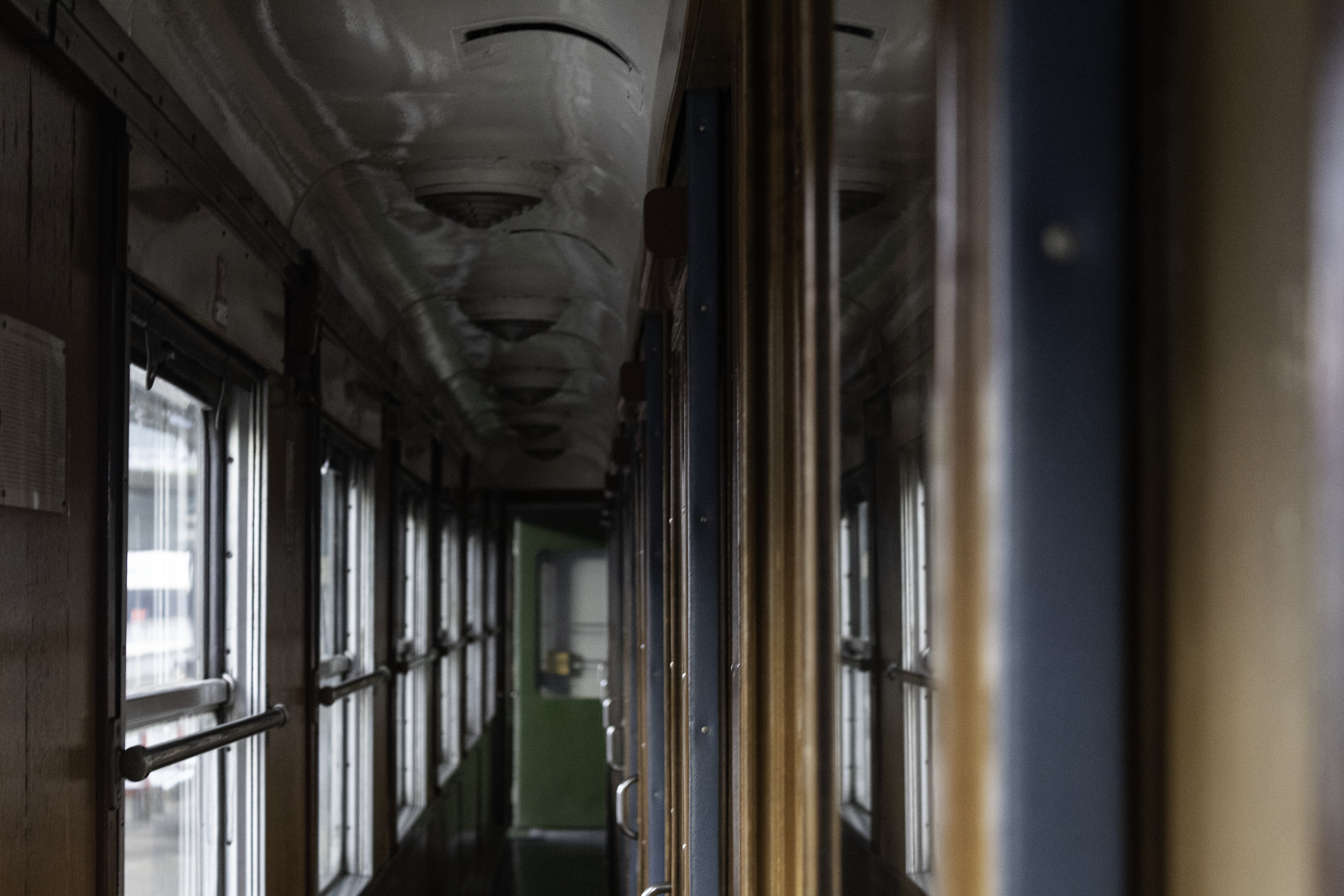  Narrow Corridor of King Felipe II's Historic Train From Madrid Príncipe Pío to El Escorial. (c) pmartinasi