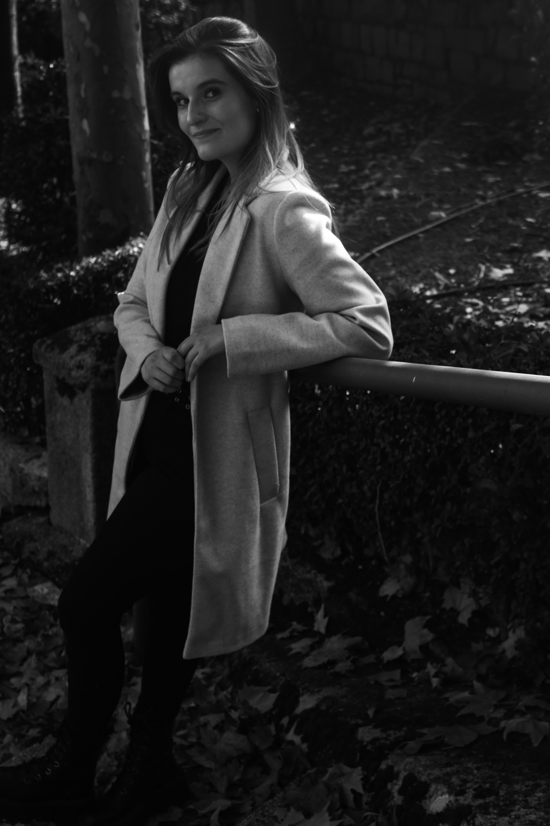  Isabel G. (ig/@isabel.garmu) and Maite Q. (IG/@maituki_16) at a shooting at AFA Avila (IG/@asoc_fotografica_de_avila) (c) pmartinasi