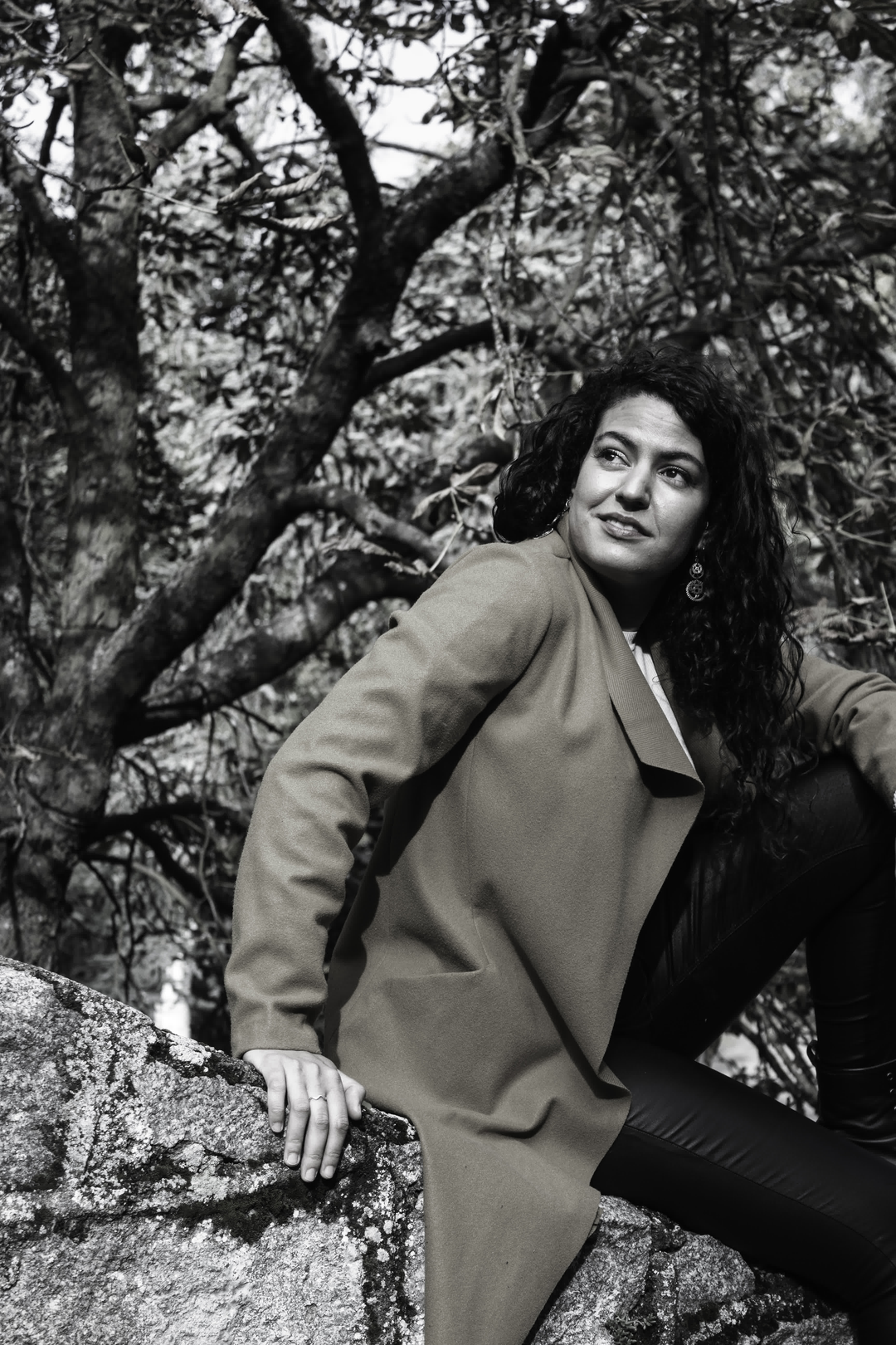  Maite Q. (IG/@maituki_16) and Isabel G. (ig/@isabel.garmu) at a shooting at AFA Avila (IG/@asoc_fotografica_de_avila) (c) pmartinasi