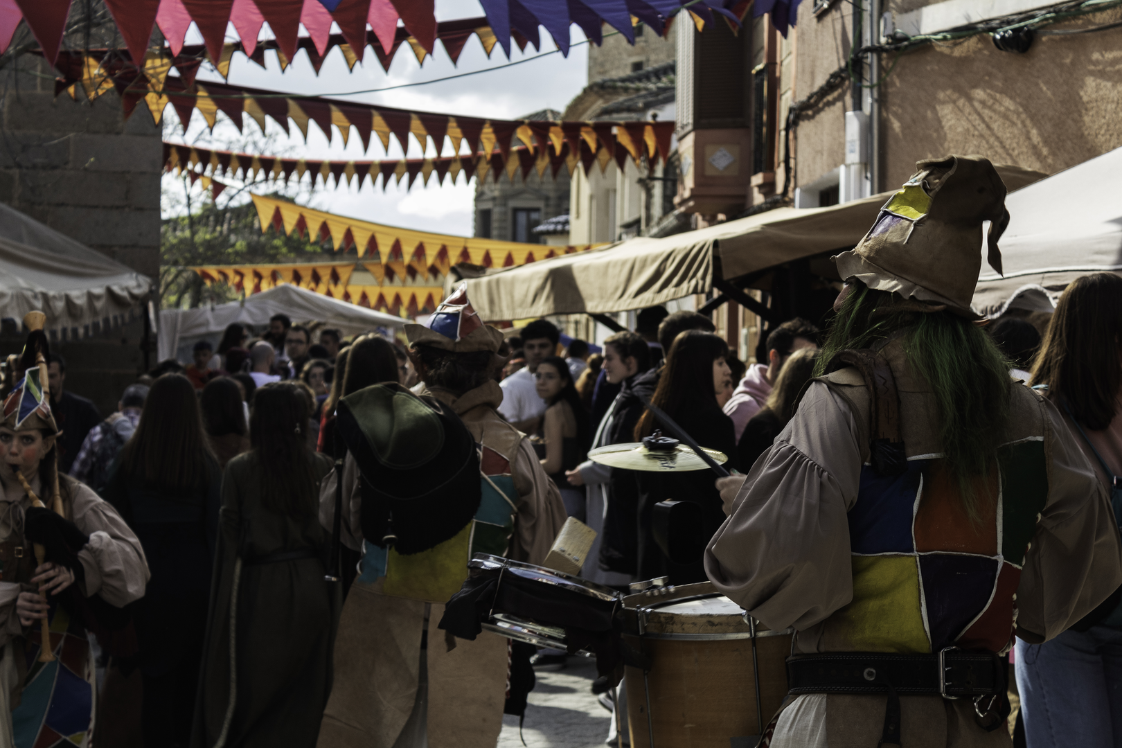 Captivating Medieval Music Band ( @Skaldir_ ) performing at Oropesa Fair in Toledo, Spain (c) pmartinasi