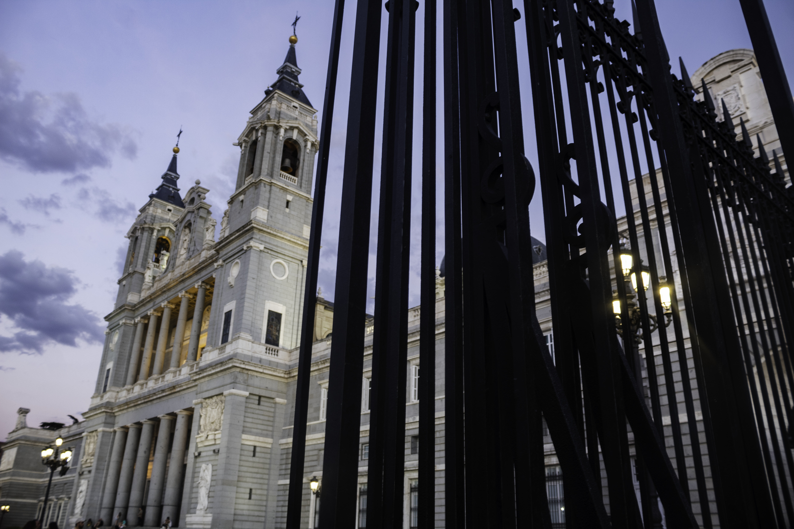 Facade of the Cathedral dedicated to la Almudena, at Madrid (summer 2022) (c) pmartinasi 