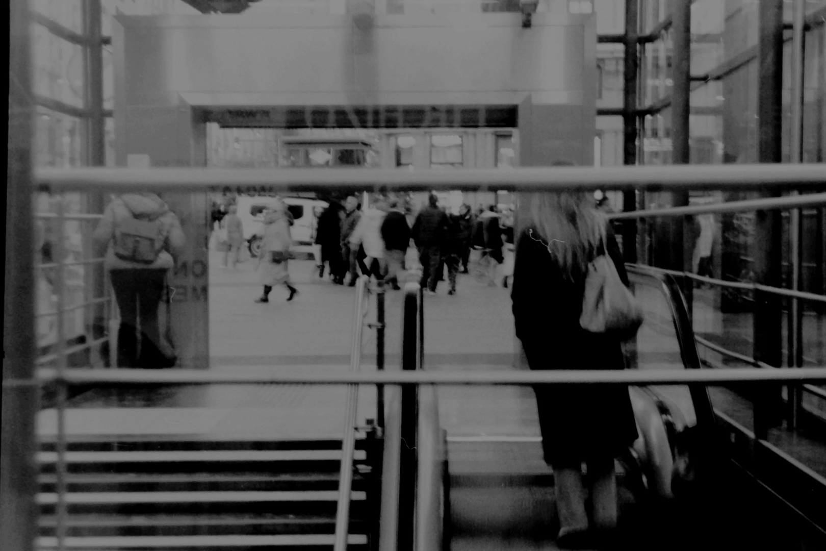  Callao Square on a daily moment, on a 35mm camera (c) pmartinasi
