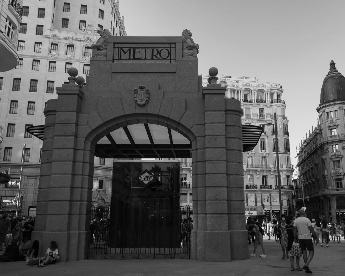 Access to Metro Gran Via, at Madrid (c) pmartinasi