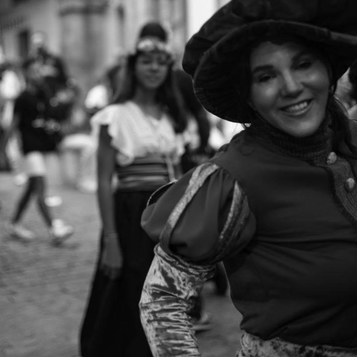  Minstrels and parades at the Medieval Market and Fair in Avila, Spain. September 2025. (c) pmartinasi