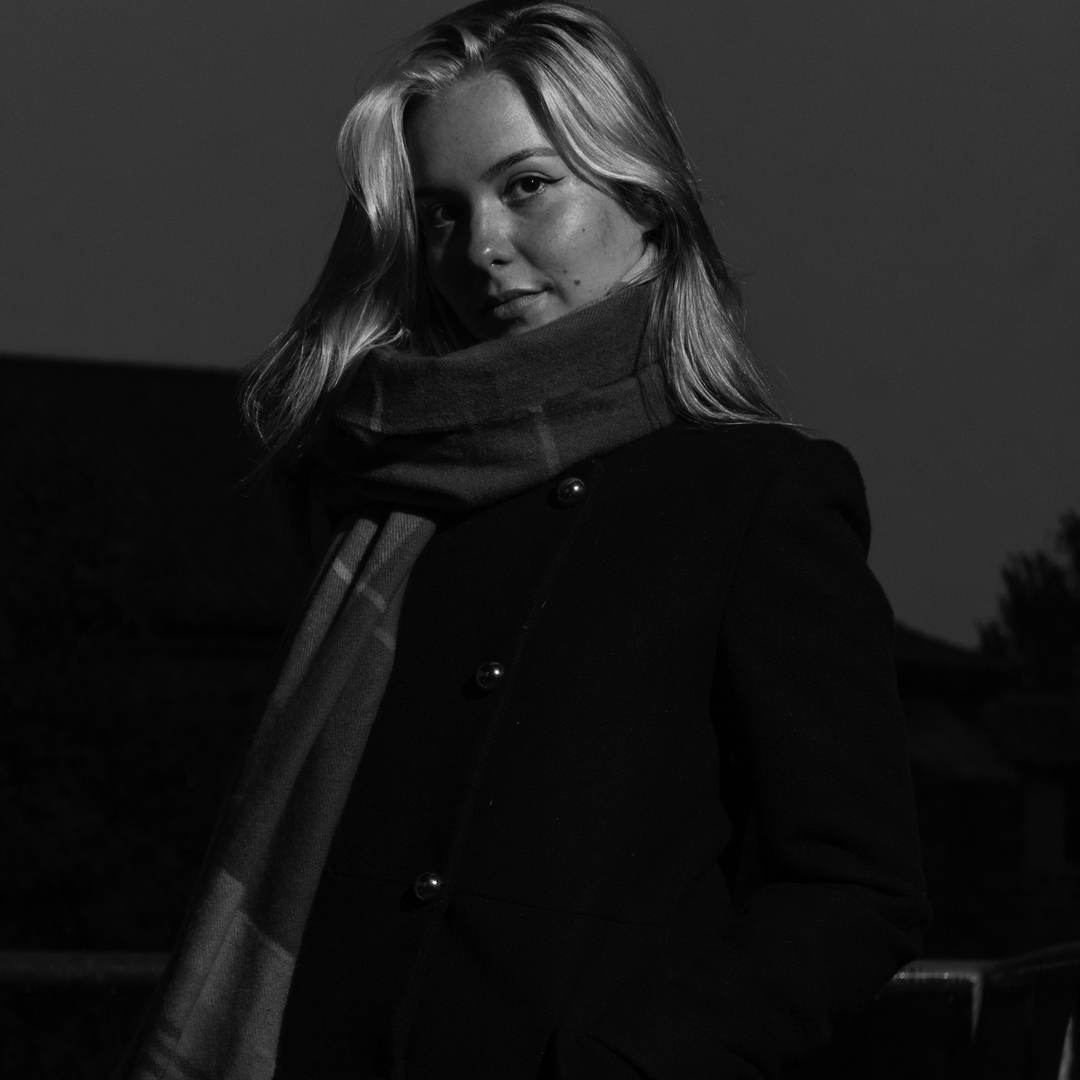  Workshop photoshoot with Carlota ( @mister_buuuuuu ) at AFA Studios (Asociación de Fotógrafos de Avila) - October 2022 (c) pmartinasi