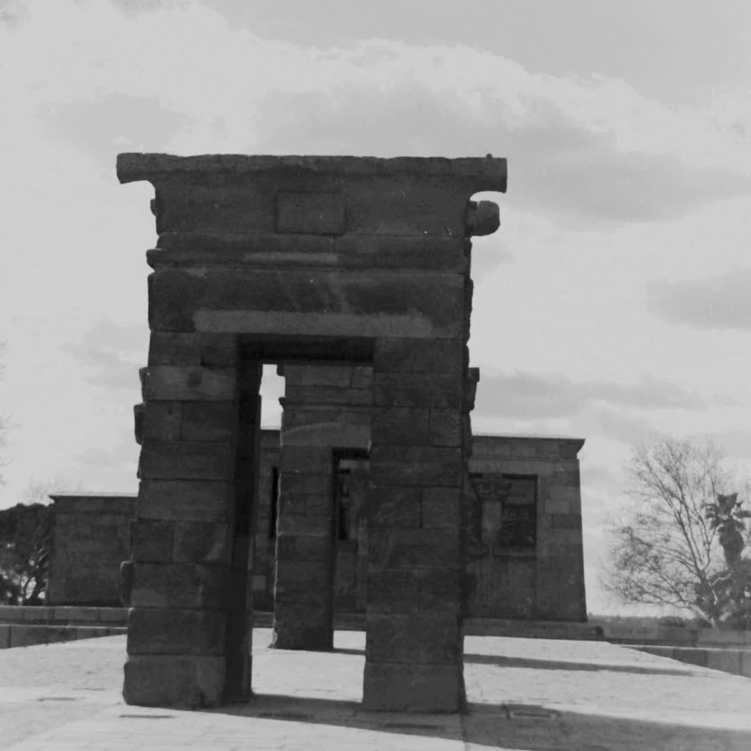  Arches of the Temple of Debod, at Madrid (c) pmartinasi