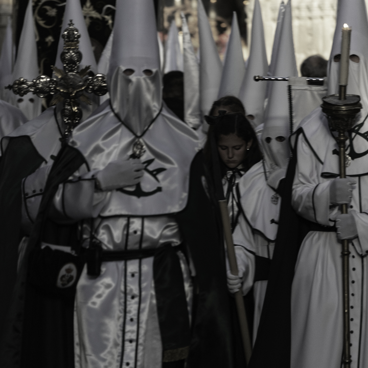 Procesion de la Esperanza, Lunes Santo. Avila, España, 2025. (c) pmartinasi